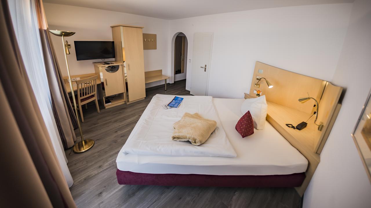 City-Hotel Garni Neu-Ulm Εξωτερικό φωτογραφία