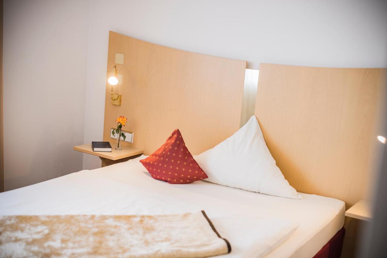 City-Hotel Garni Neu-Ulm Εξωτερικό φωτογραφία
